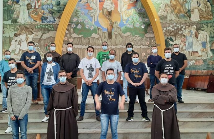 Encontro vocacional franciscano em Divinópolis
