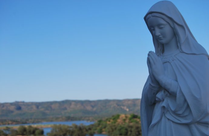 Assunção de Maria: um testemunho de louvor ao “Deus dos Vivos”