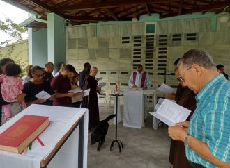 Ministro Provincial celebra missa em sufrágio pelos frades, familiares, amigos e benfeitores da Província