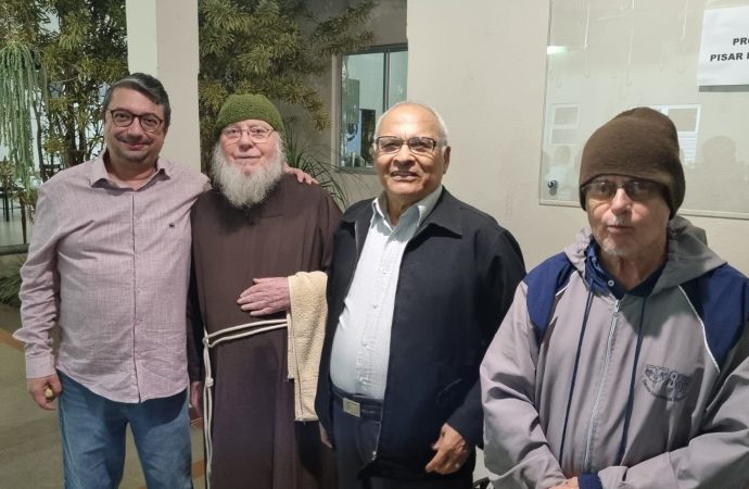 Os Franciscanos e a Mariologia