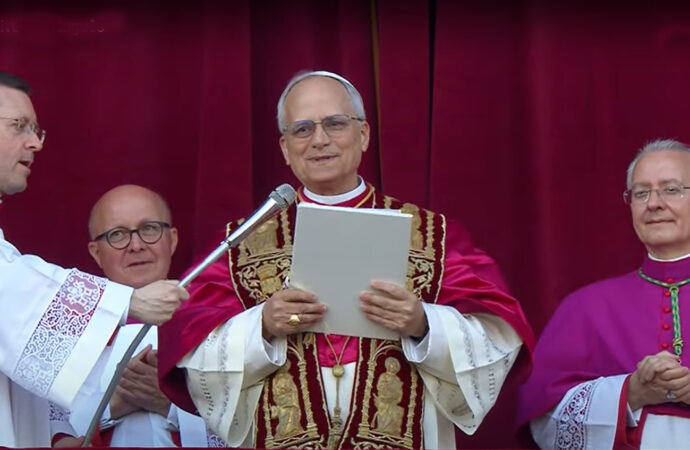 A vida e história de Papa Leão XIV: Robert Francis Prevost