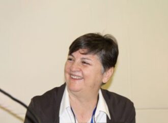 Leão XIV faz sua primeira nomeação de uma mulher na Cúria