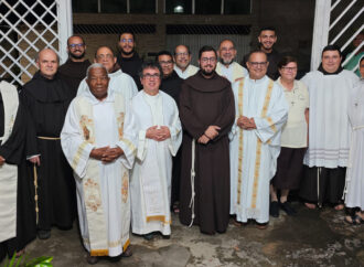 Fraternidade Rivotorto inicia missão na Paróquia Sagrada Família, em Areias