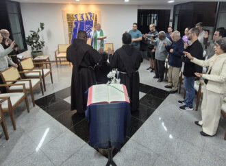 Celebração de envio do Frei Adelmo Francisco, OFM, para missão na Terra Santa