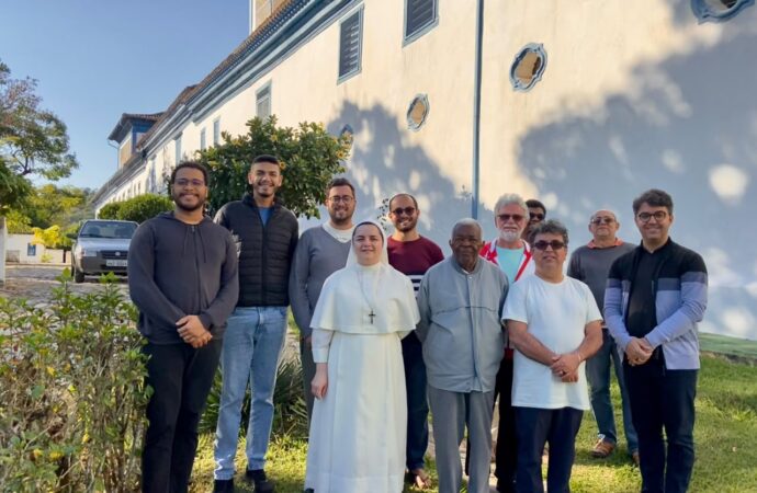 Retiro Anual das Fraternidades Beato Duns Scotus e Rivotorto aconteceu em Santa Luzia